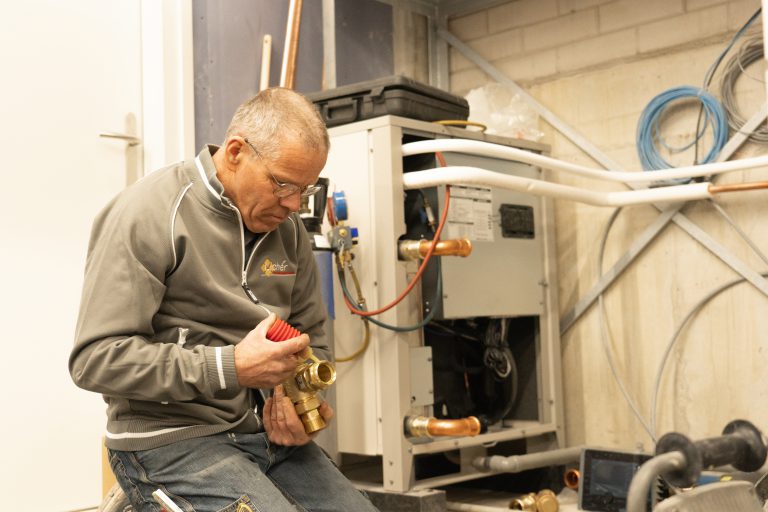 , Zakelijk, Licher - Installatietechniek